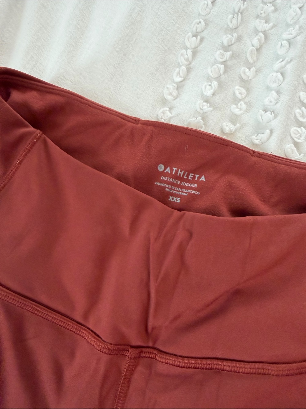 Athleta Rust Red Distance Jogger Leggings XXS